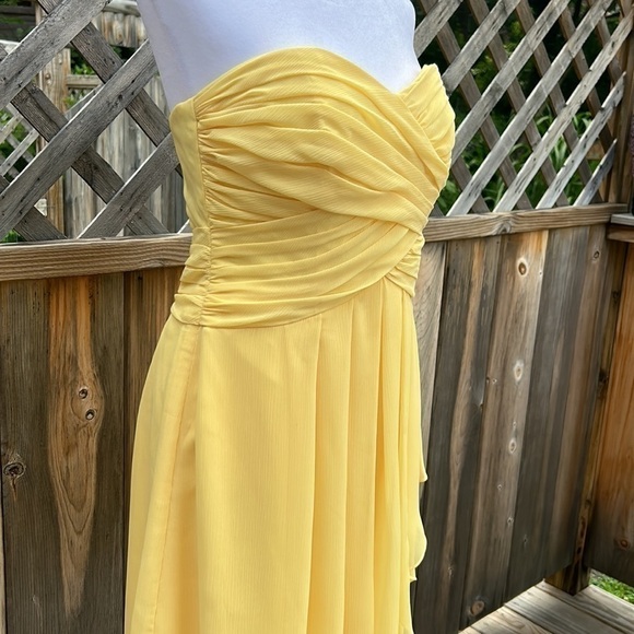 David’s Bridal Gorgeous Sunshine Yellow Formal Dress Size 8 style #F14847 - Picture 3 of 9